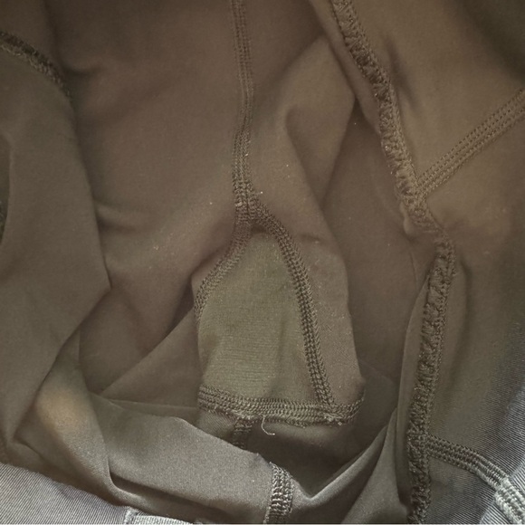 Lululemon Run For Life Ruched Crop Leggings size 6 - Picture 6 of 9